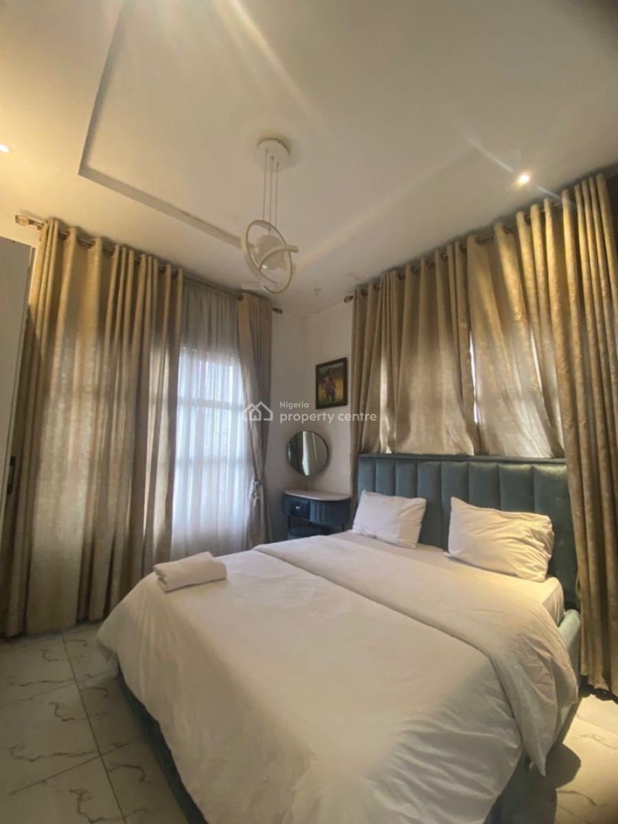 Fully Furnished 2 Bedroom Apartment, Lekki Phase 1, Lekki, Lagos, Flat / Apartment for Rent