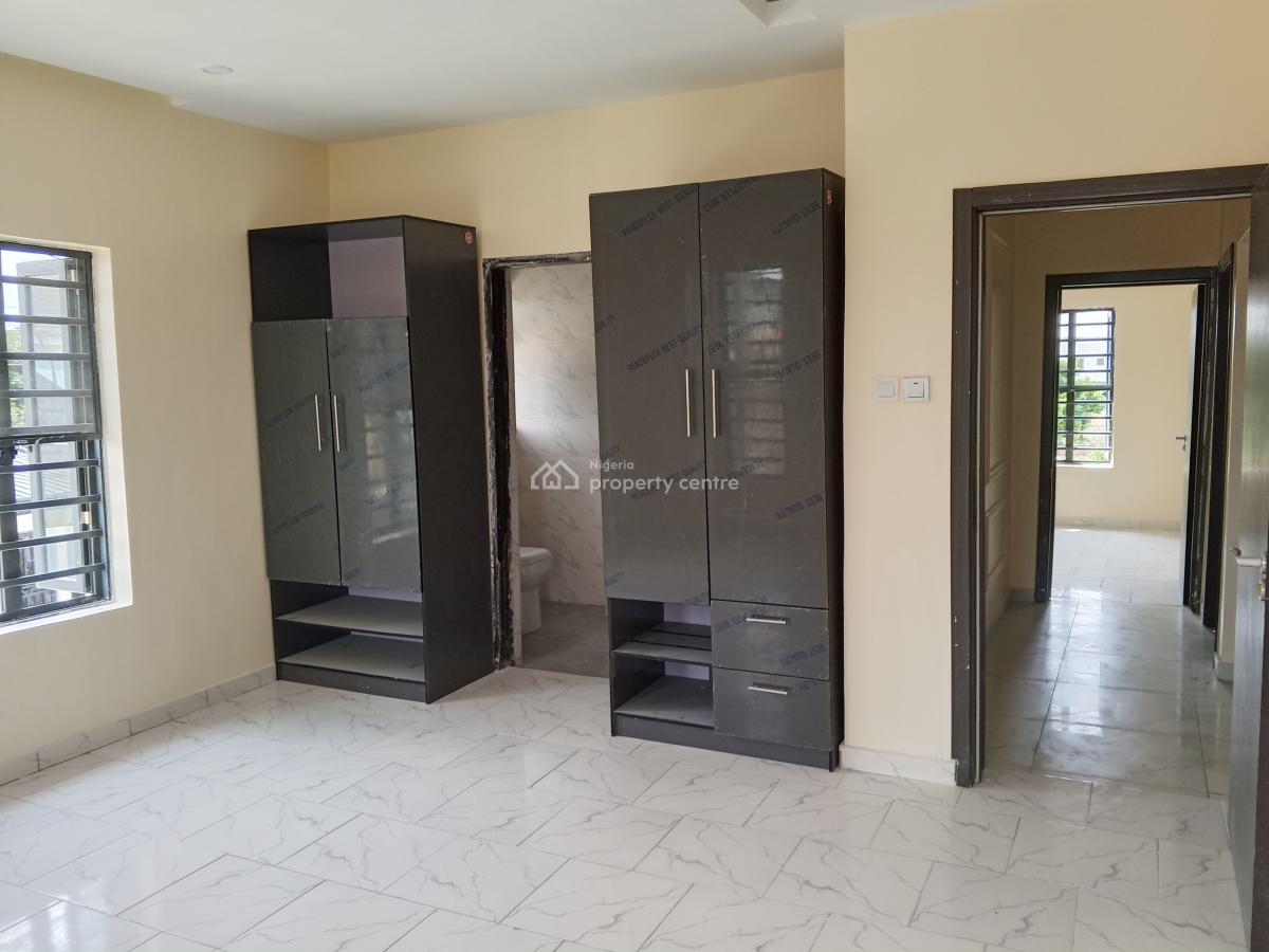 Luxury New 2 Bedroom Flat, Ologufe, Awoyaya, Ibeju Lekki, Lagos, Flat / Apartment for Rent