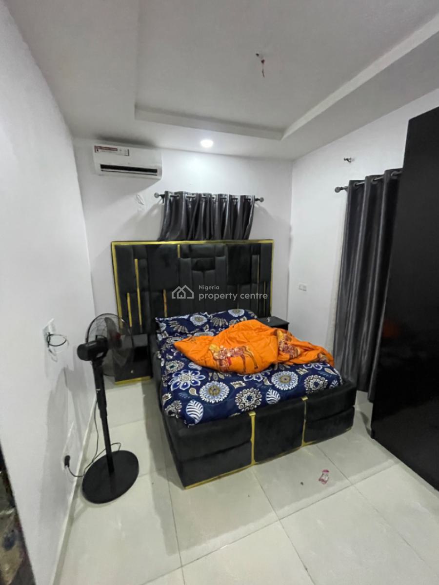Luxury 2 Bedroom Apartment with Excellent Facilities, Chevron, Lekki, Lagos, House Short Let
