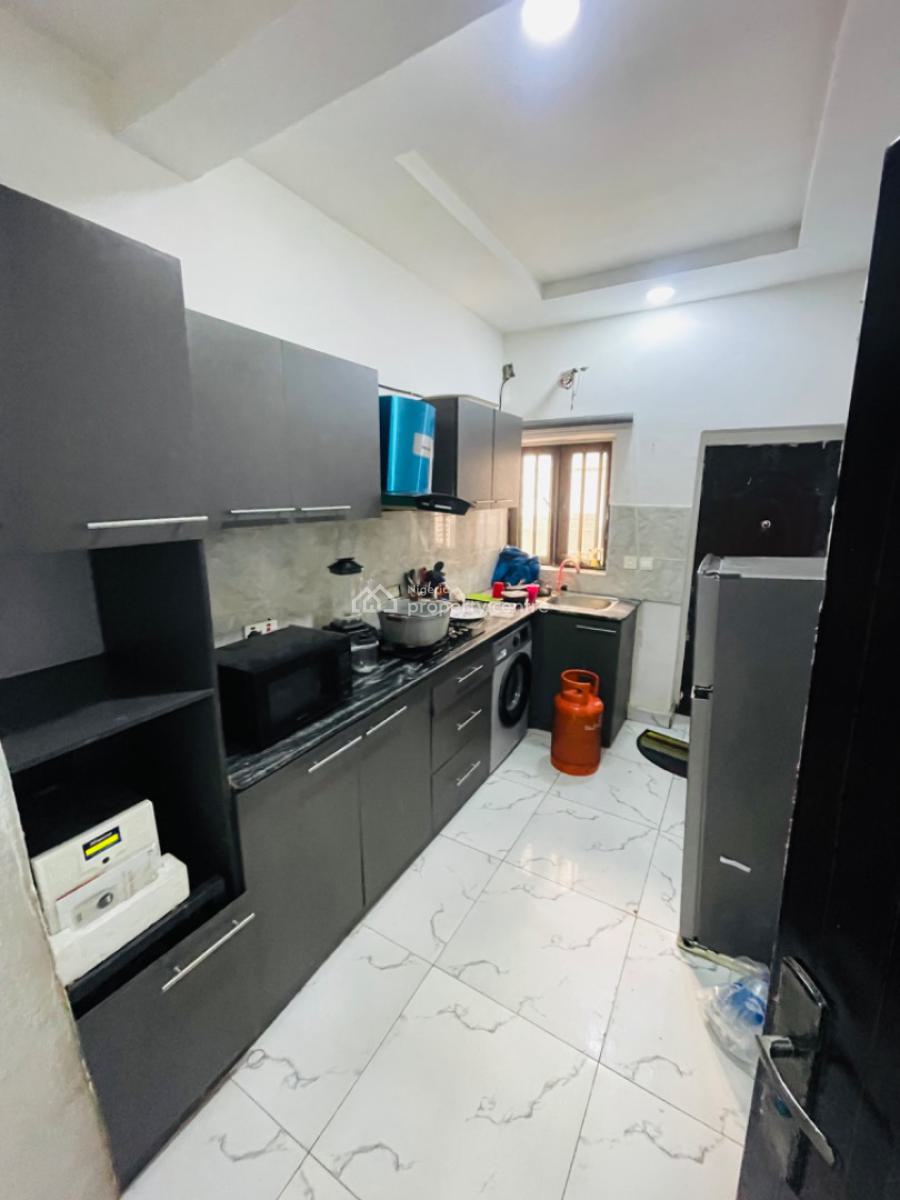 Luxury 1 Bedroom Apartment with  Excellent Facilities, Chevron, Lekki, Lagos, Mini Flat (room and Parlour) Short Let