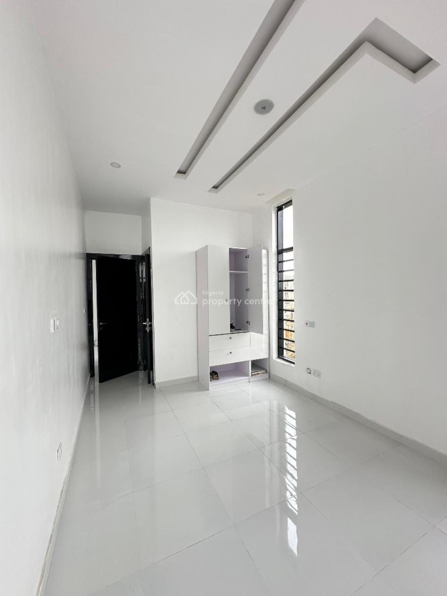 Contemporary Spacious 5 Bedroom Fully Detached Duplex, Chevron, Lekki, Lagos, Detached Duplex for Sale