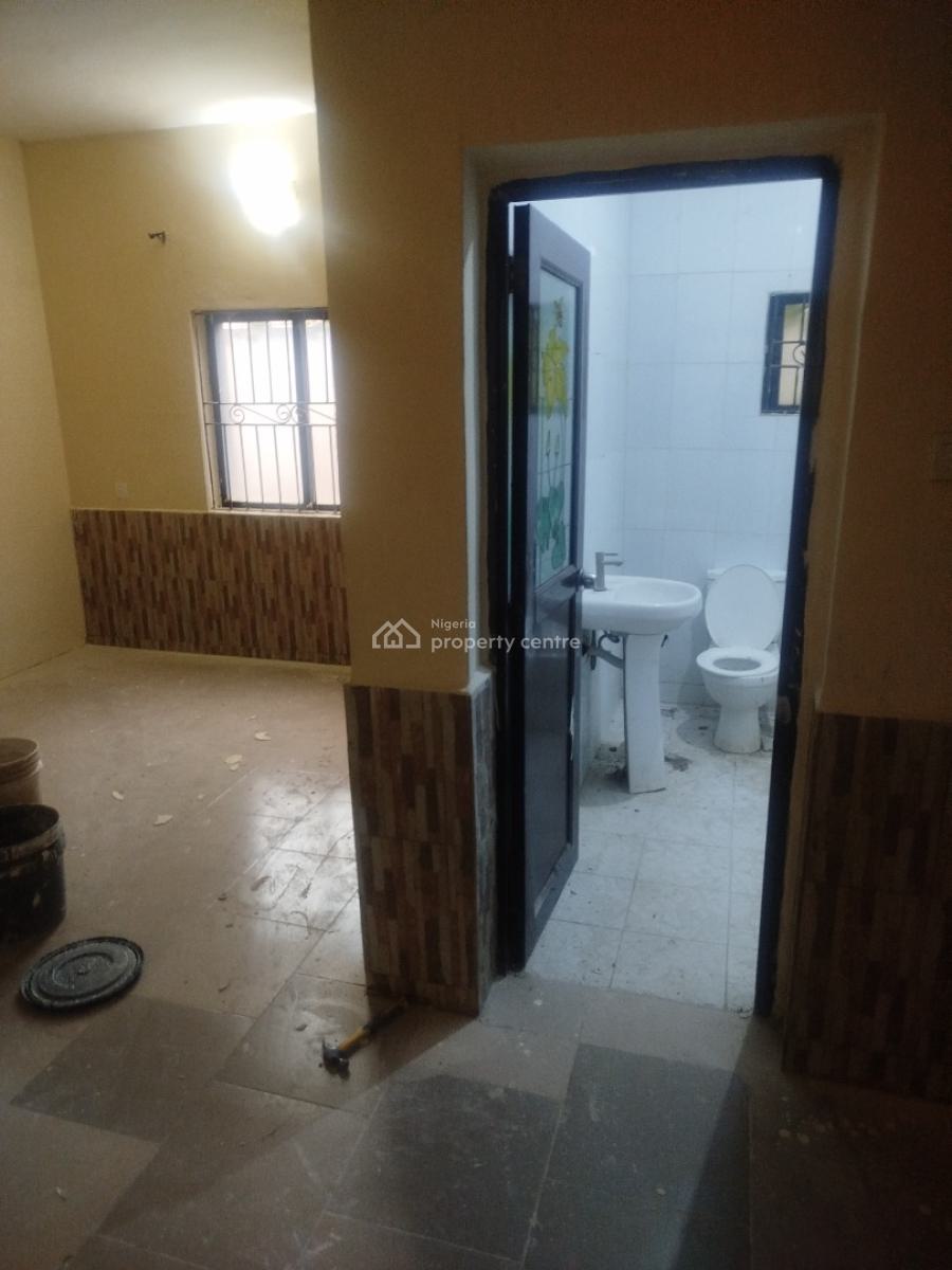 Specious Three Bedroom Apartment, Zatech, Wuye, Abuja, Flat / Apartment for Rent