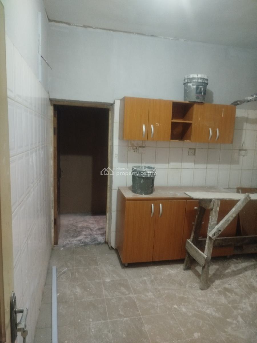Specious Three Bedroom Apartment, Zatech, Wuye, Abuja, Flat / Apartment for Rent