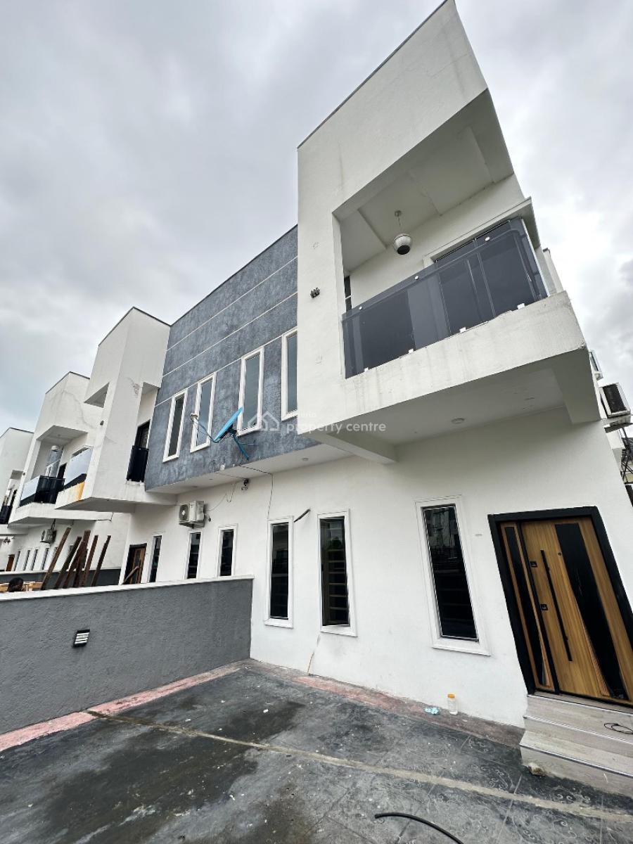 Spacious 4 Bedroom Semi-detached Duplex with Bq, Chevron, Lekki, Lagos, Semi-detached Duplex for Sale