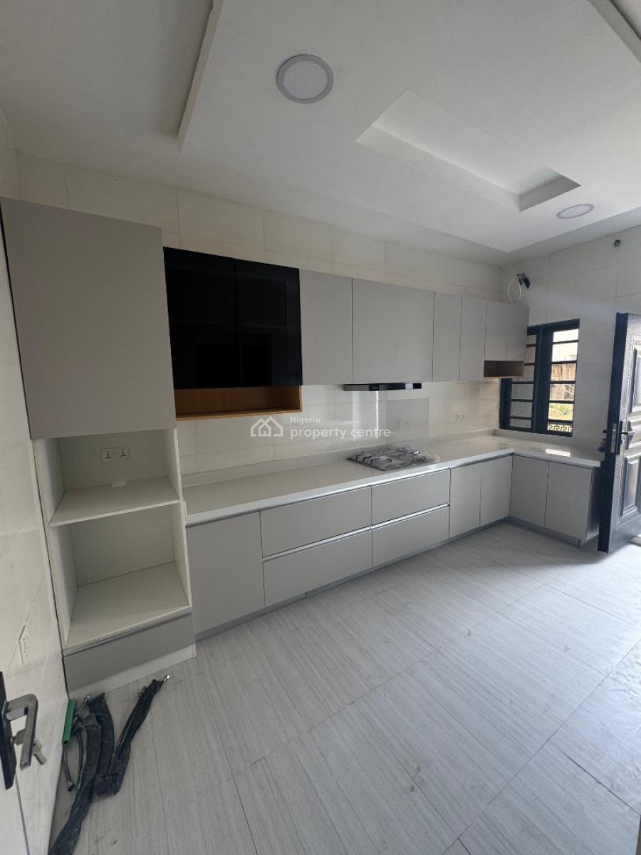 The Most Affordable 2 Bedroom Apartment with Spacious Ensuite Rooms, Hurry Now, Take Advantage of This Offer, Lekki Phase 1, Lekki, Lagos, Flat / Apartment for Sale