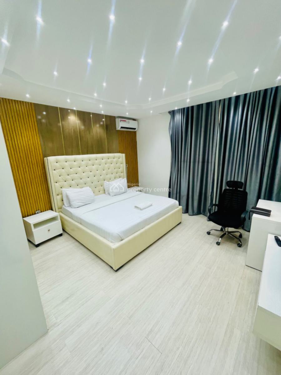 Exquisite Spacious One Bedroom Apartment with Excellent Facilities, Maruwa, Lekki, Lagos, Mini Flat (room and Parlour) Short Let