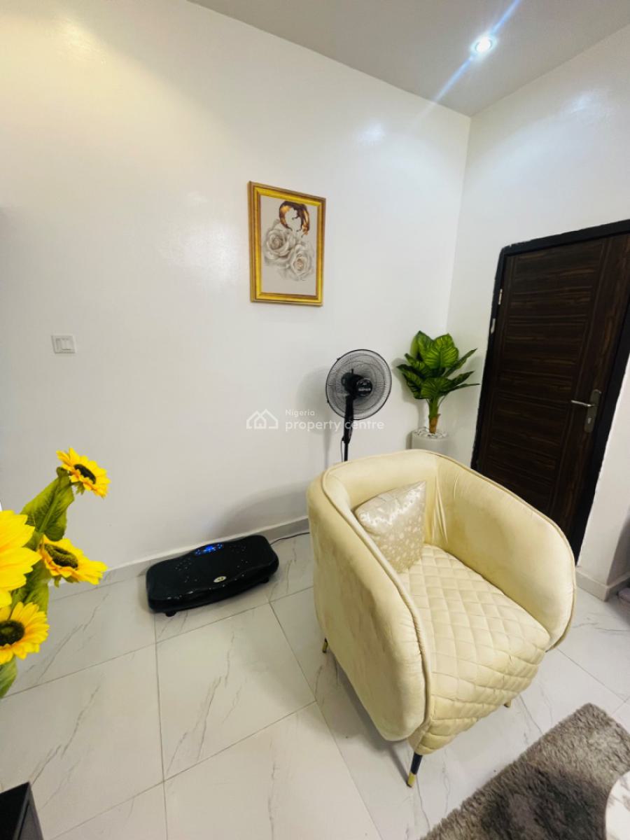 Luxury 3 Bedroom Apartment with Ps5 & Massage Machine, Lagos Business School, Ajah, Lagos, Flat / Apartment Short Let