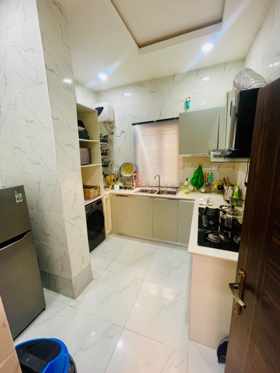 Luxury 3 Bedroom Apartment with Ps5 & Massage Machine, Lagos Business School, Ajah, Lagos, Flat / Apartment Short Let