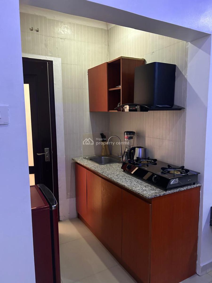 Lovely Furnished 1-bedroom Apartment Upstairs, Comes with Pool & Gym., Off Admiralty Way, Lekki Phase 1, Lekki, Lagos, Mini Flat (room and Parlour) for Rent