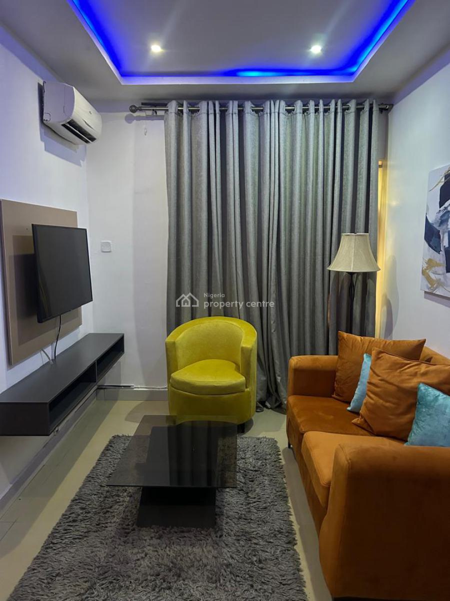Lovely Furnished 1-bedroom Apartment Upstairs, Comes with Pool & Gym., Off Admiralty Way, Lekki Phase 1, Lekki, Lagos, Mini Flat (room and Parlour) for Rent