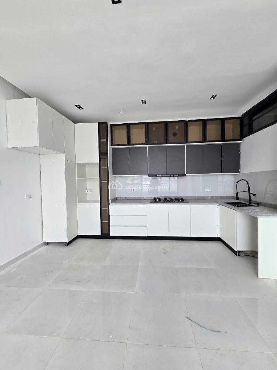 Stunning 2 Bedroom Apartment with a Pool,gym, Ologolo, Lekki, Lagos, Flat / Apartment for Sale