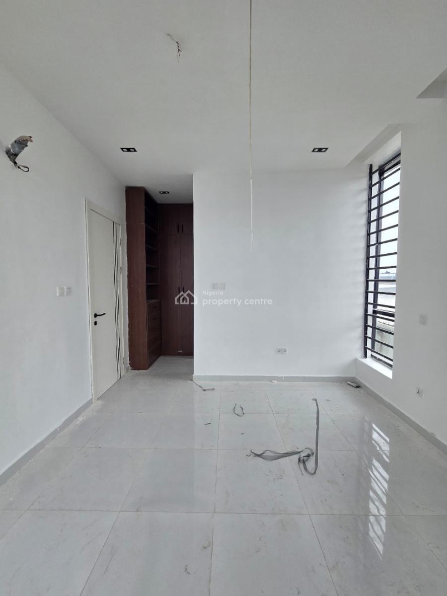 Stunning 2 Bedroom Apartment with a Pool,gym, Ologolo, Lekki, Lagos, Flat / Apartment for Sale