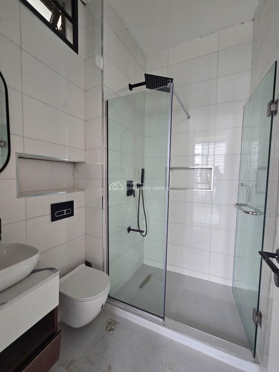 Stunning 2 Bedroom Apartment with a Pool,gym, Ologolo, Lekki, Lagos, Flat / Apartment for Sale