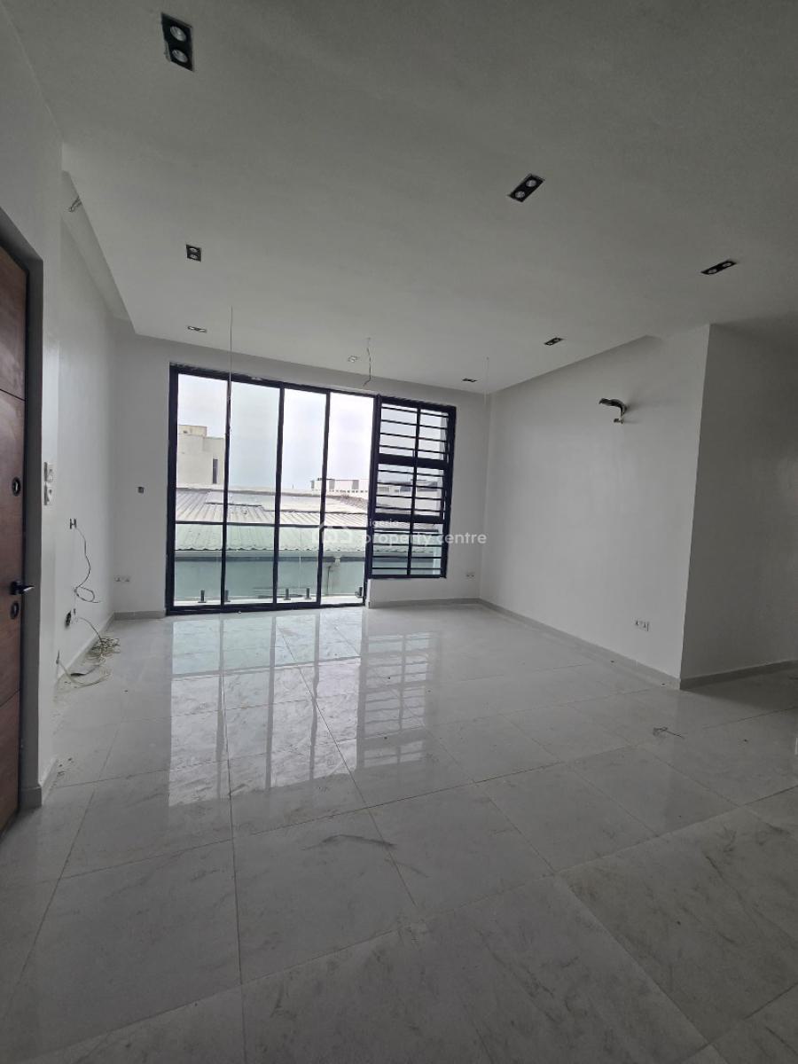 Stunning 2 Bedroom Apartment with a Pool,gym, Ologolo, Lekki, Lagos, Flat / Apartment for Sale