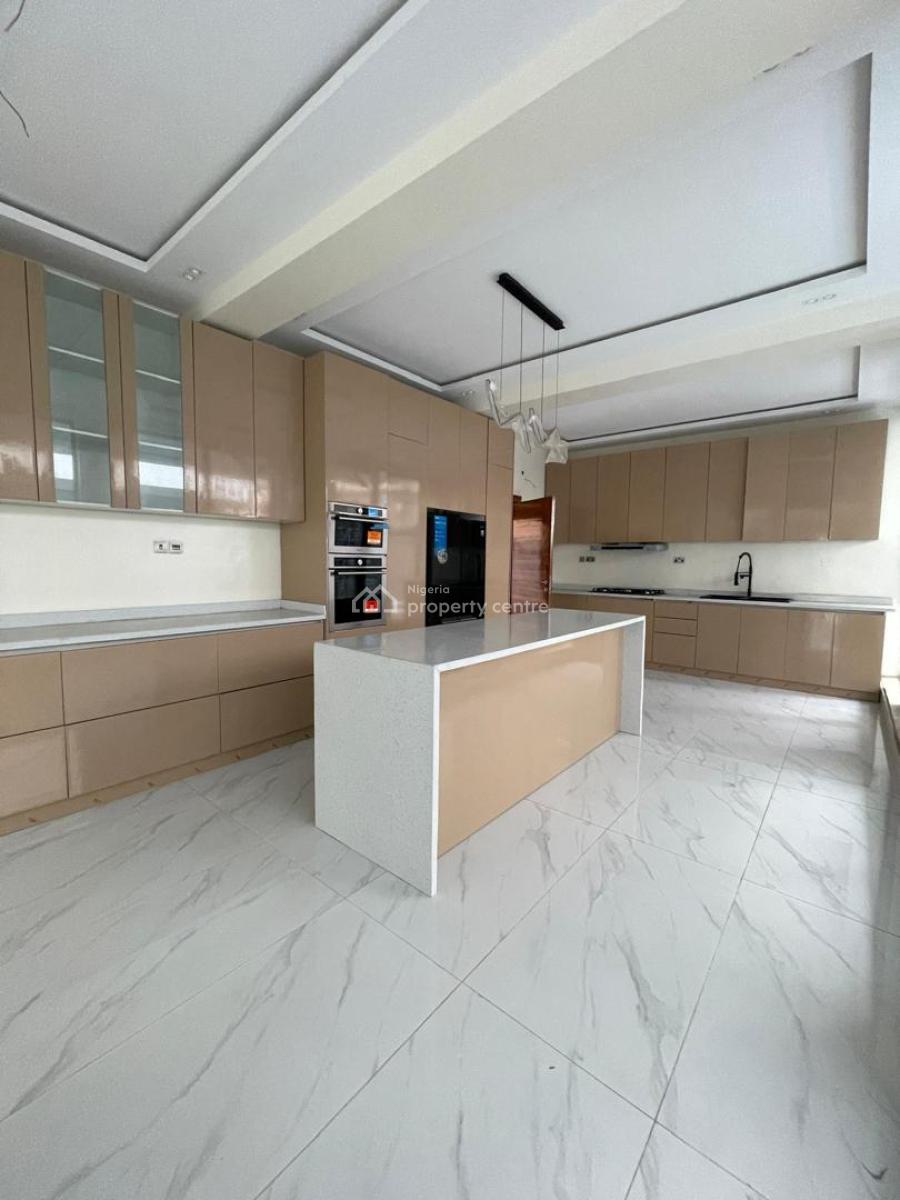 Massively Spacious Luxurious 6 Bedroom Fully Detached Duplex with Bq, Lekki Phase 1, Lekki, Lagos, Detached Duplex for Sale