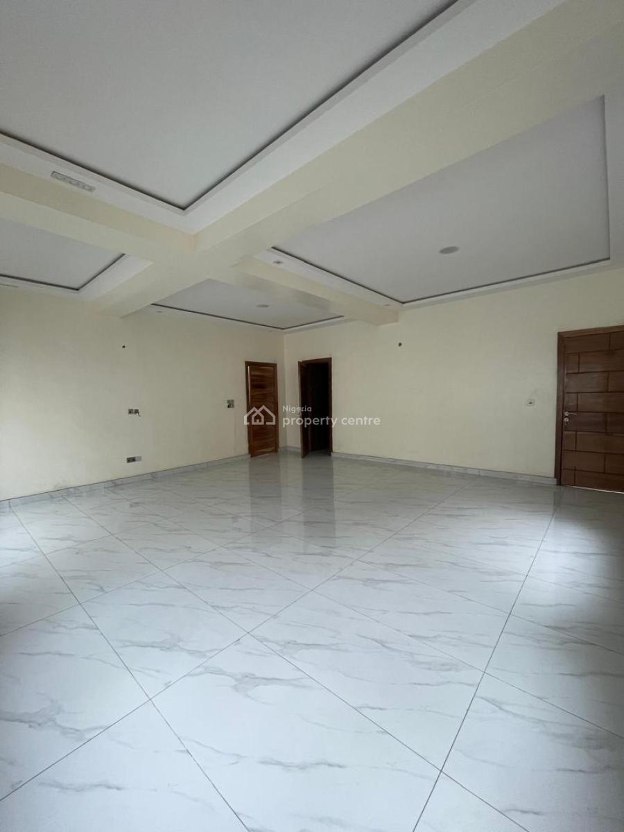 Massively Spacious Luxurious 6 Bedroom Fully Detached Duplex with Bq, Lekki Phase 1, Lekki, Lagos, Detached Duplex for Sale