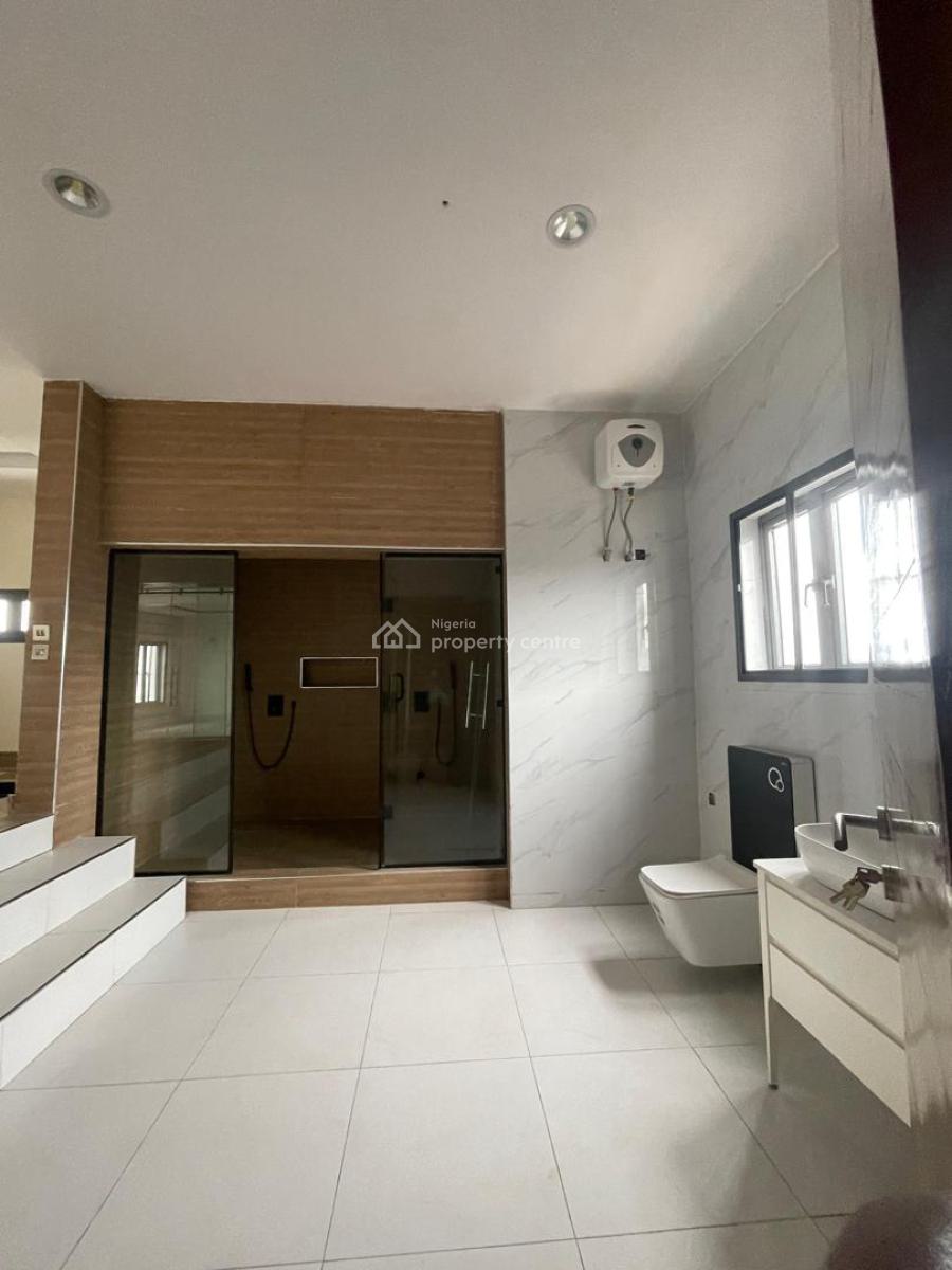 Massively Spacious Luxurious 6 Bedroom Fully Detached Duplex with Bq, Lekki Phase 1, Lekki, Lagos, Detached Duplex for Sale