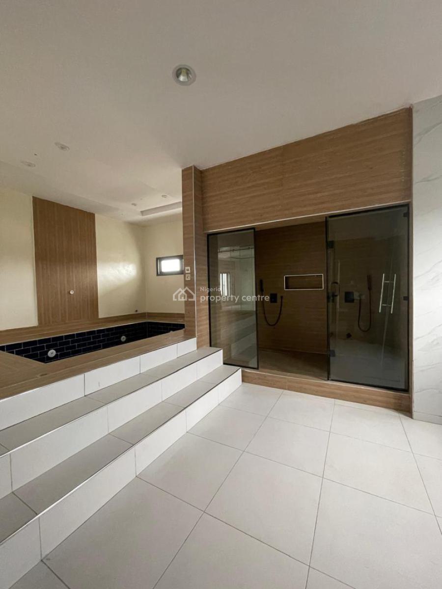 Massively Spacious Luxurious 6 Bedroom Fully Detached Duplex with Bq, Lekki Phase 1, Lekki, Lagos, Detached Duplex for Sale