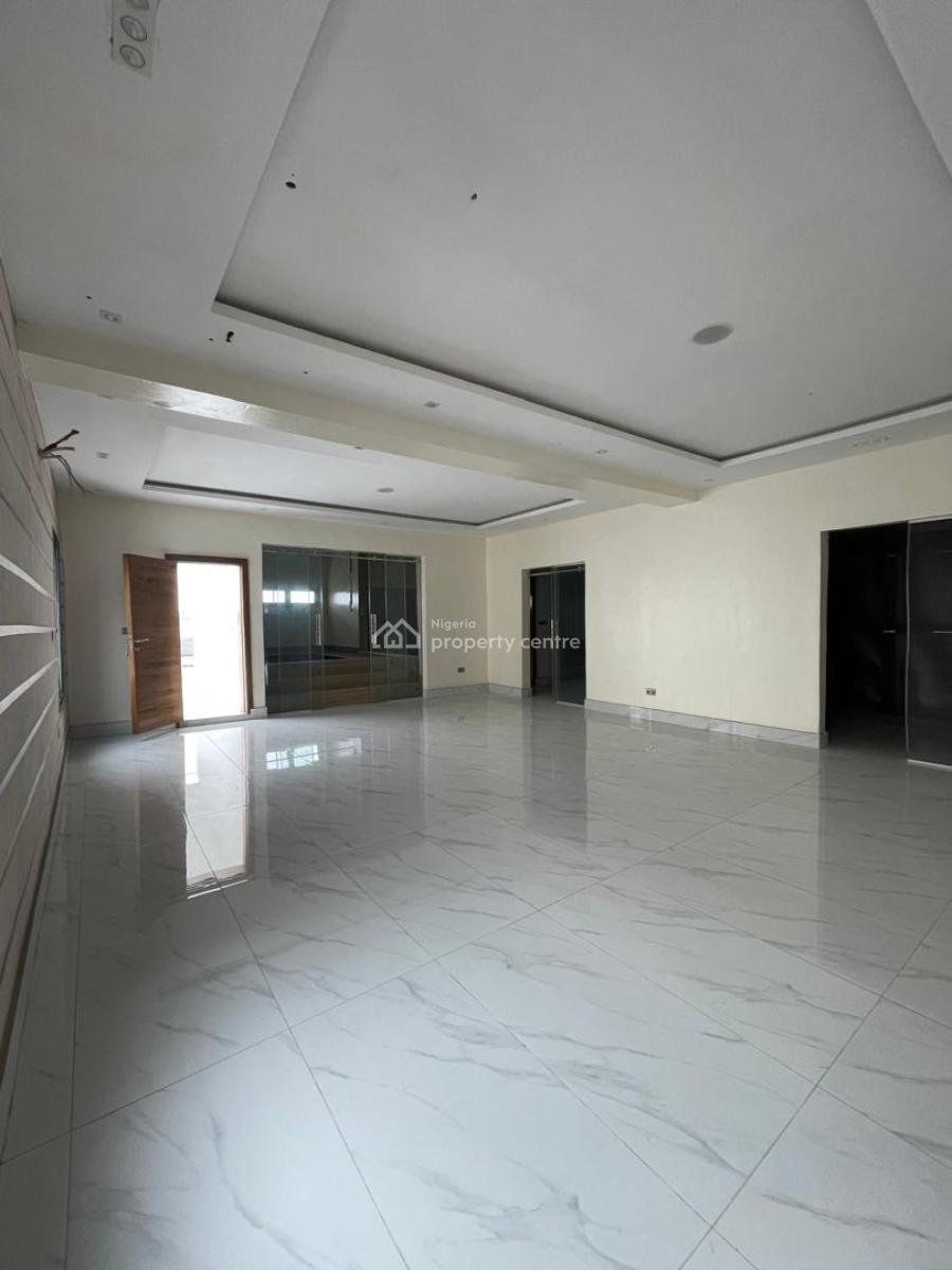 Massively Spacious Luxurious 6 Bedroom Fully Detached Duplex with Bq, Lekki Phase 1, Lekki, Lagos, Detached Duplex for Sale
