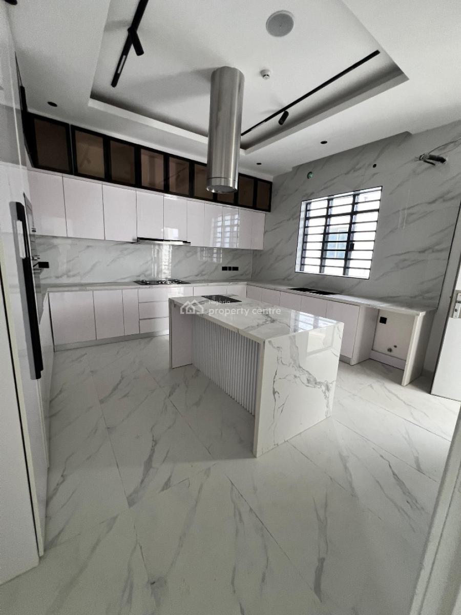 Beautiful 4 Bedroom Penthouse with a Bq, Elevator, Inverter, Cctv, Penthouse with Elevator, Inverter & Cctv, Lekki Phase 1, Lekki, Lagos, Flat / Apartment for Sale