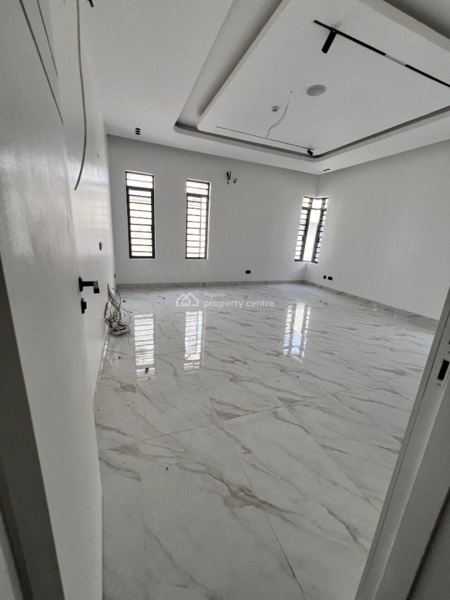 Beautiful 4 Bedroom Penthouse with a Bq, Elevator, Inverter, Cctv, Penthouse with Elevator, Inverter & Cctv, Lekki Phase 1, Lekki, Lagos, Flat / Apartment for Sale