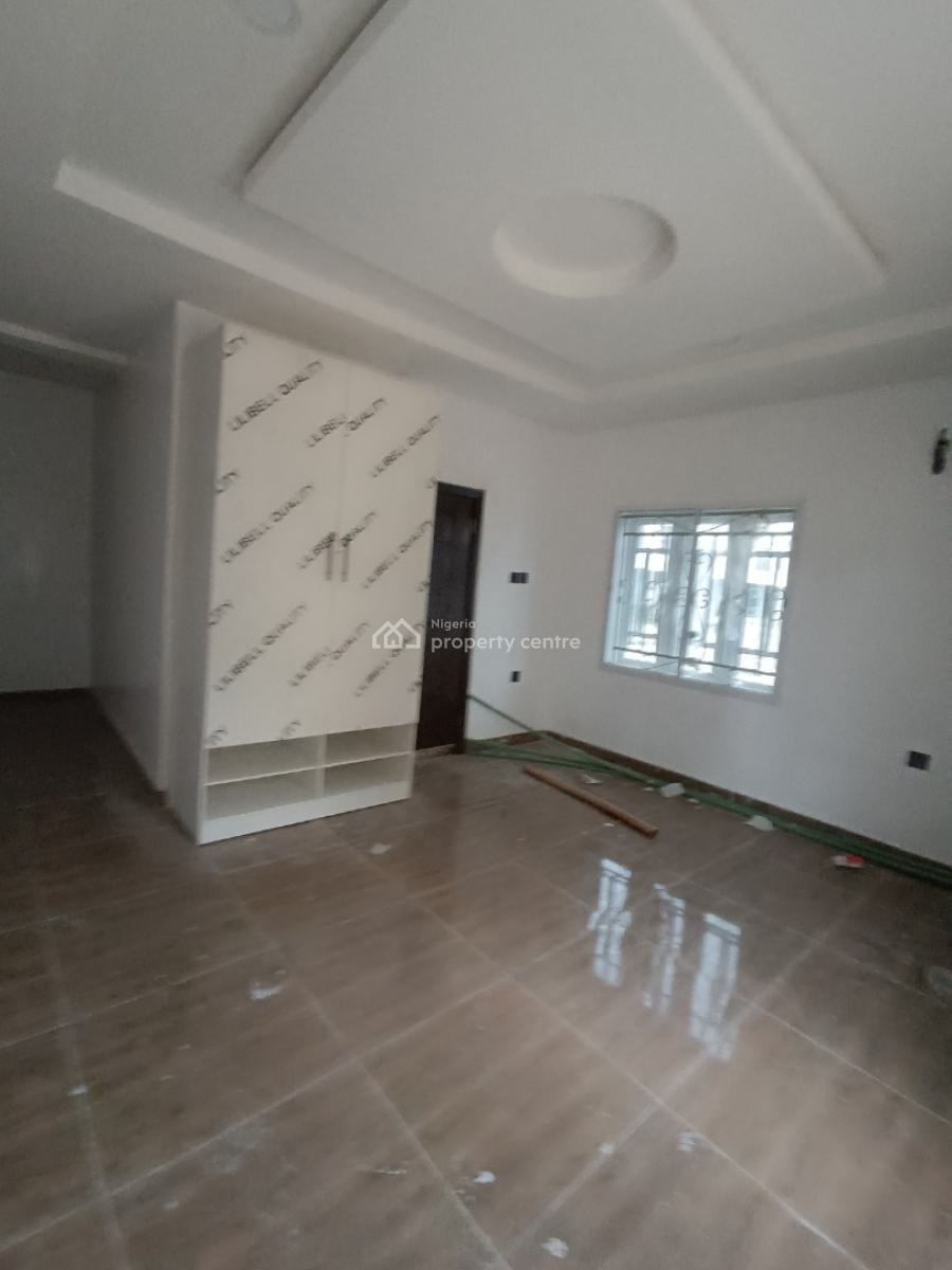 a Brand New 2beredroom Flat, By Pepperoni Abraham Adesunya, Lekki Phase 2, Lekki, Lagos, Flat / Apartment for Rent