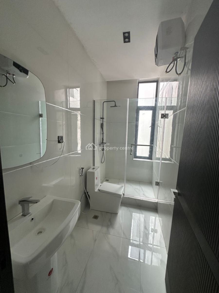 4 Bedroom Semi Detached, Donatus Estate, Lekki, Lagos, Semi-detached Duplex for Sale
