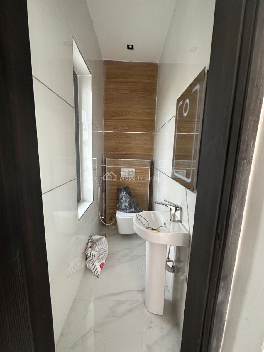 4 Bedroom Semi Detached, Donatus Estate, Lekki, Lagos, Semi-detached Duplex for Sale
