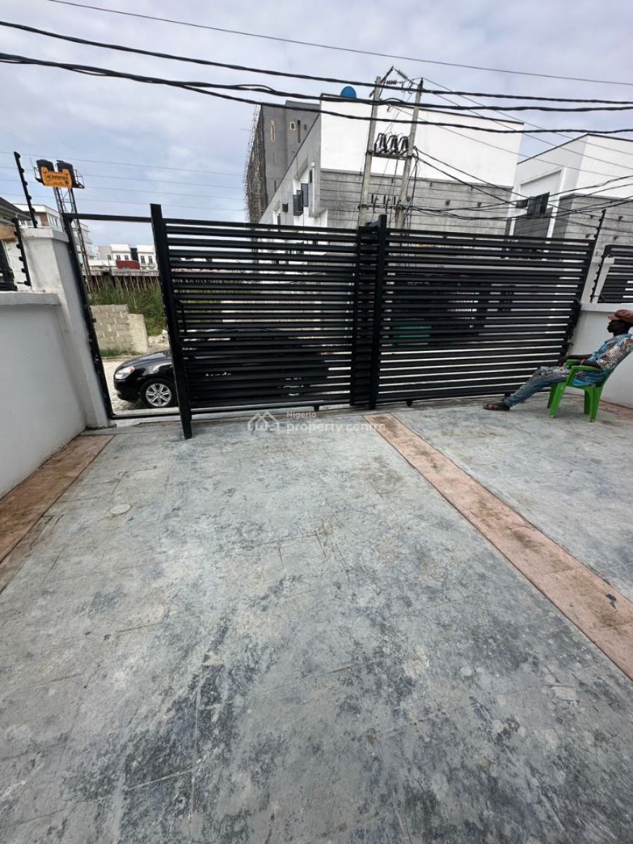 4 Bedroom Semi Detached, Donatus Estate, Lekki, Lagos, Semi-detached Duplex for Sale