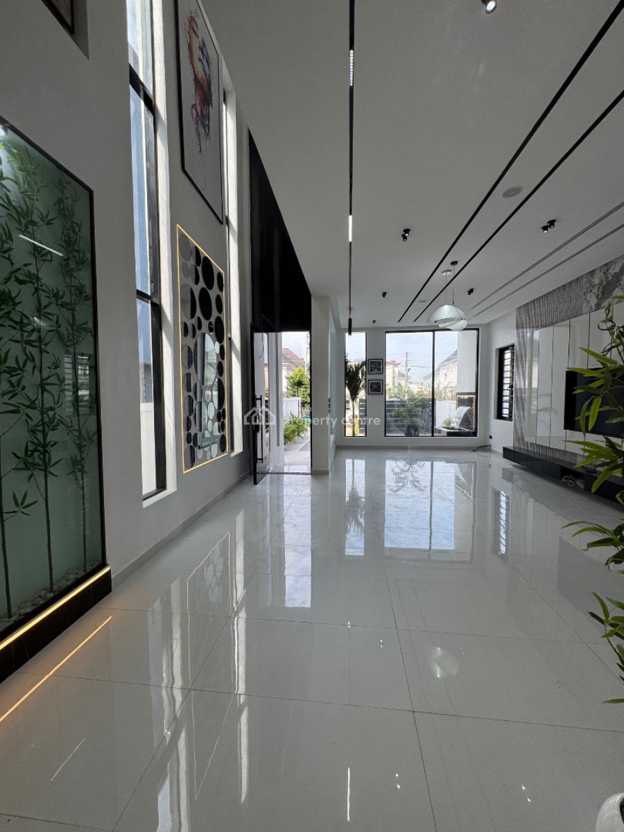 Spacious 5bedroom Fully Detached House, Chevron Axis, Lekki, Lagos, Detached Duplex for Sale