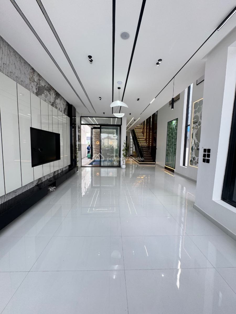 Spacious 5bedroom Fully Detached House, Chevron Axis, Lekki, Lagos, Detached Duplex for Sale