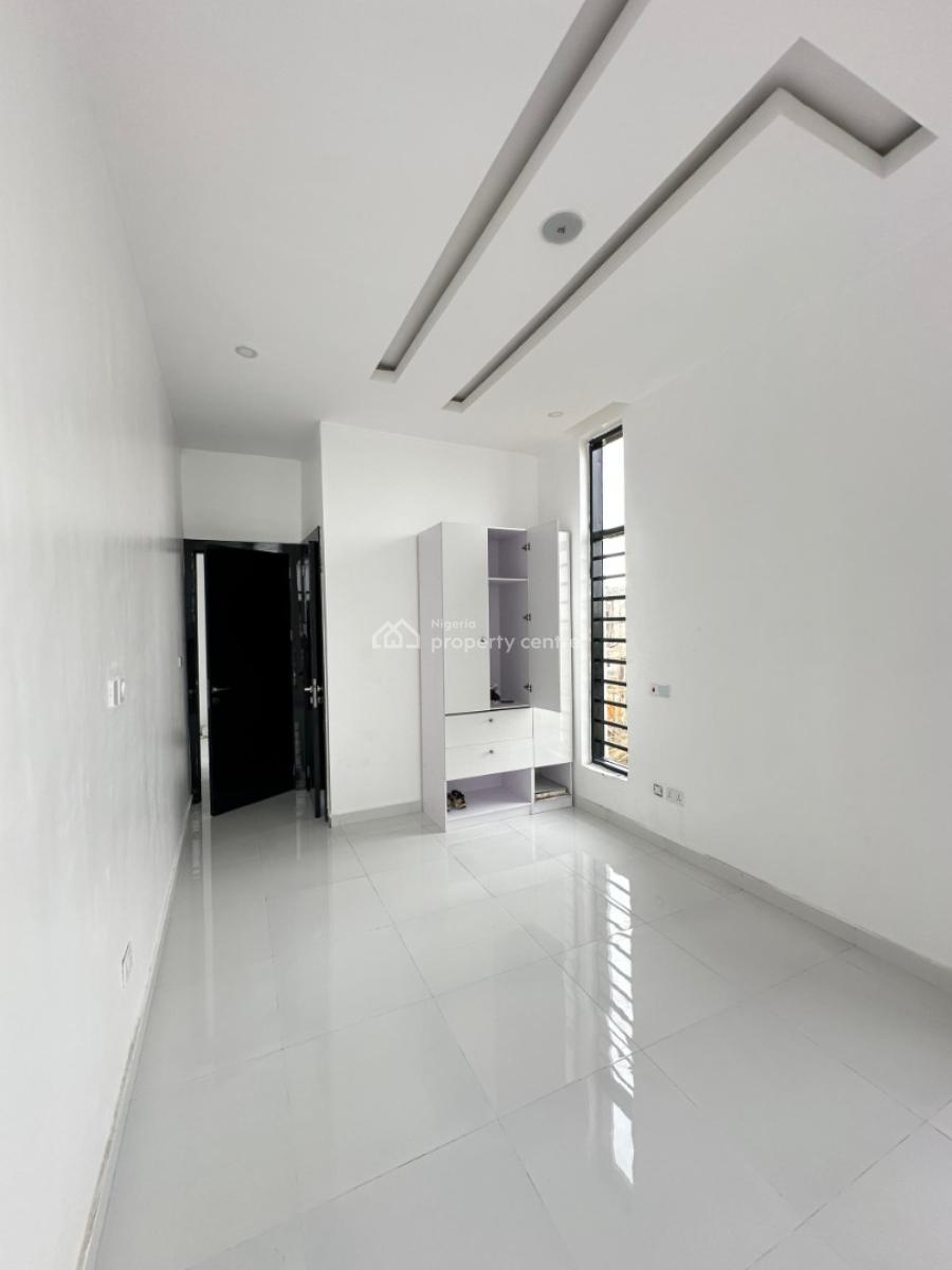 Spacious 5 Bedroom Fully Detached Duplex with Bq and Swimming Pool, Chevron, Lekki, Lagos, Detached Duplex for Sale