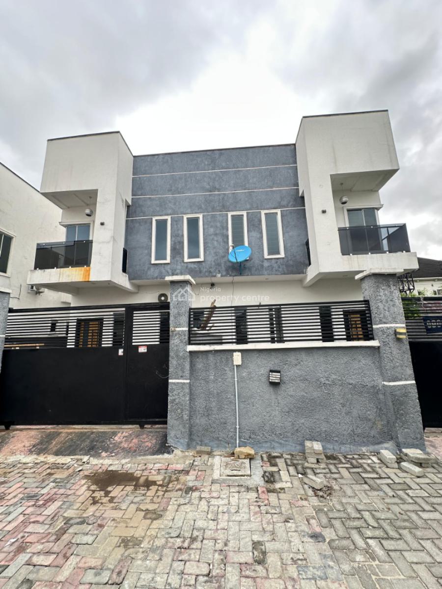 Spacious 4 Bedroom Semi-detached Duplex with Bq, Chevron, Lekki, Lagos, Semi-detached Duplex for Sale