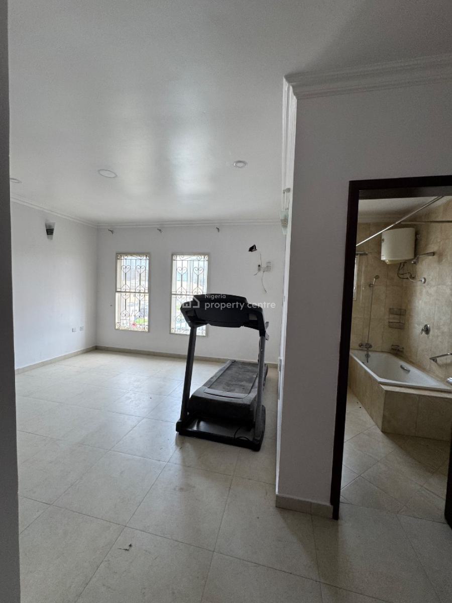 Fully Serviced 2 Bedroom Apartment, Off Admiralty Way, Lekki Phase 1, Lekki, Lagos, Flat / Apartment for Rent