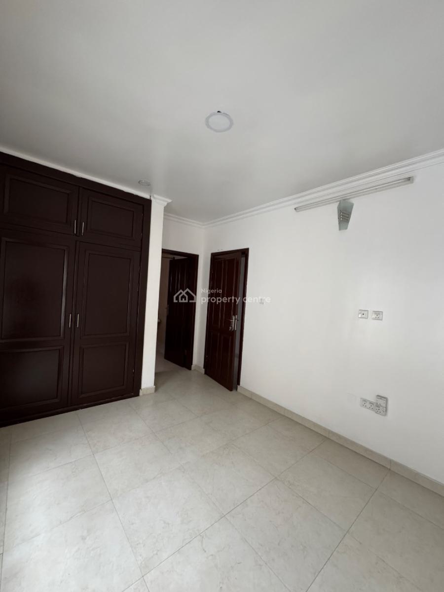 Fully Serviced 2 Bedroom Apartment, Off Admiralty Way, Lekki Phase 1, Lekki, Lagos, Flat / Apartment for Rent
