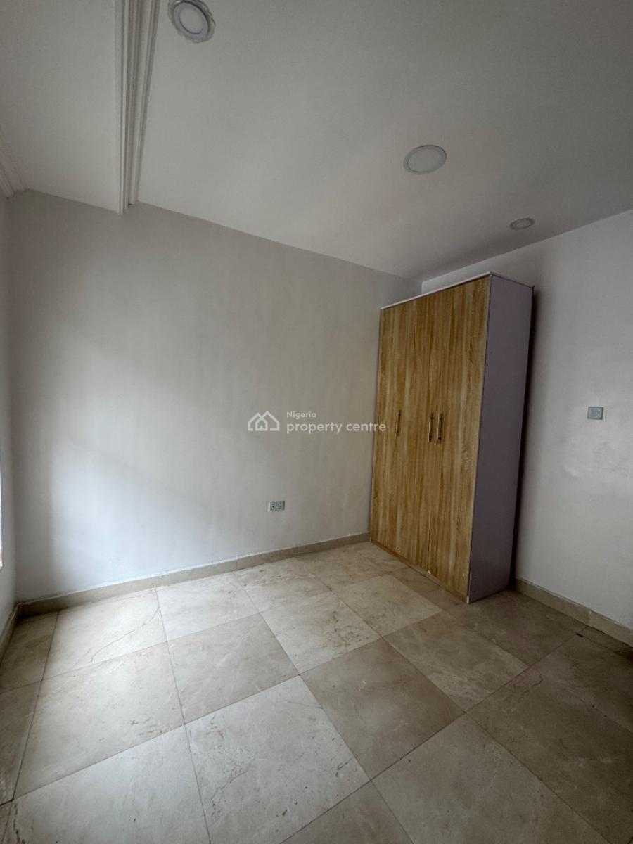 Fully Serviced 3 Bedroom Apartment, Off Admiralty Way, Lekki Phase 1, Lekki, Lagos, Flat / Apartment for Rent