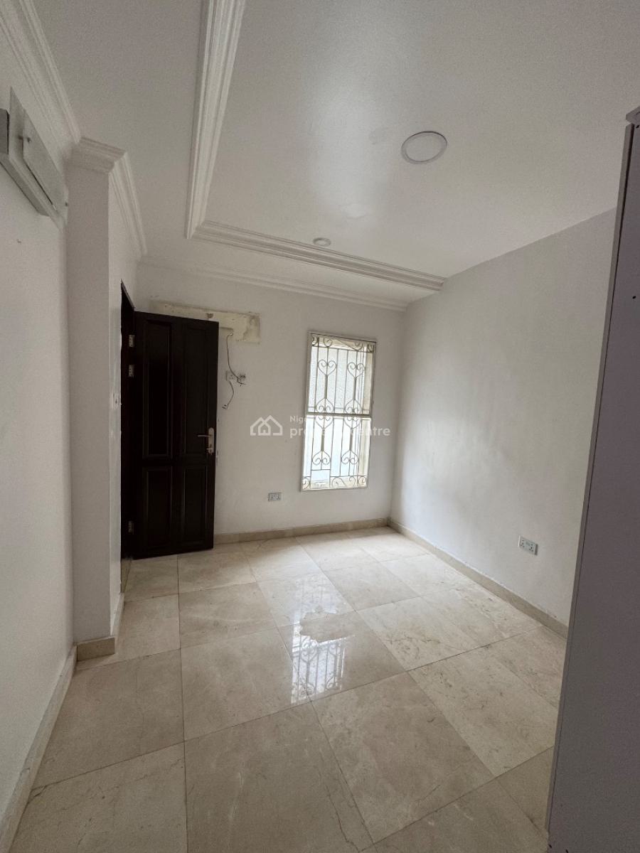 Fully Serviced 3 Bedroom Apartment, Off Admiralty Way, Lekki Phase 1, Lekki, Lagos, Flat / Apartment for Rent