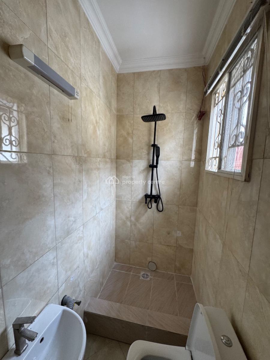 Fully Serviced 3 Bedroom Apartment, Off Admiralty Way, Lekki Phase 1, Lekki, Lagos, Flat / Apartment for Rent