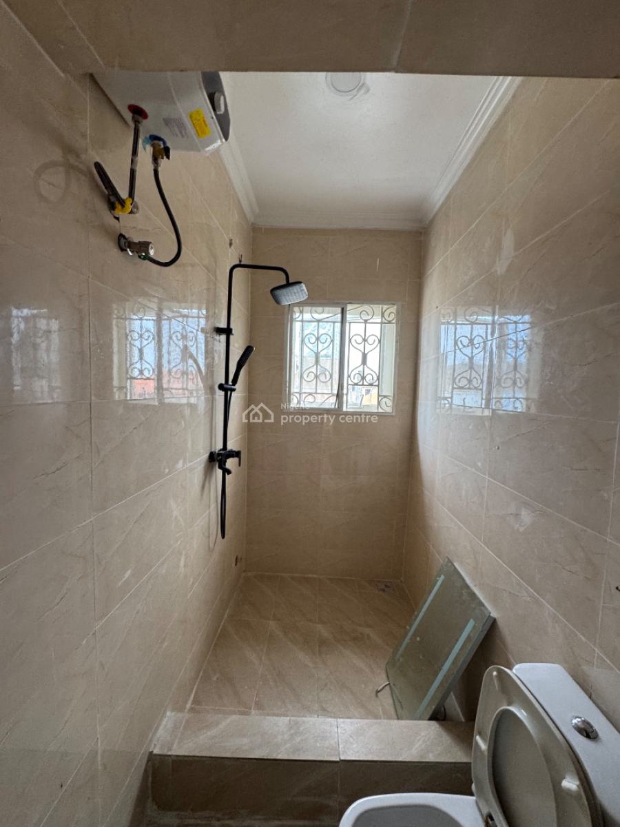 Fully Serviced 3 Bedroom Apartment, Off Admiralty Way, Lekki Phase 1, Lekki, Lagos, Flat / Apartment for Rent