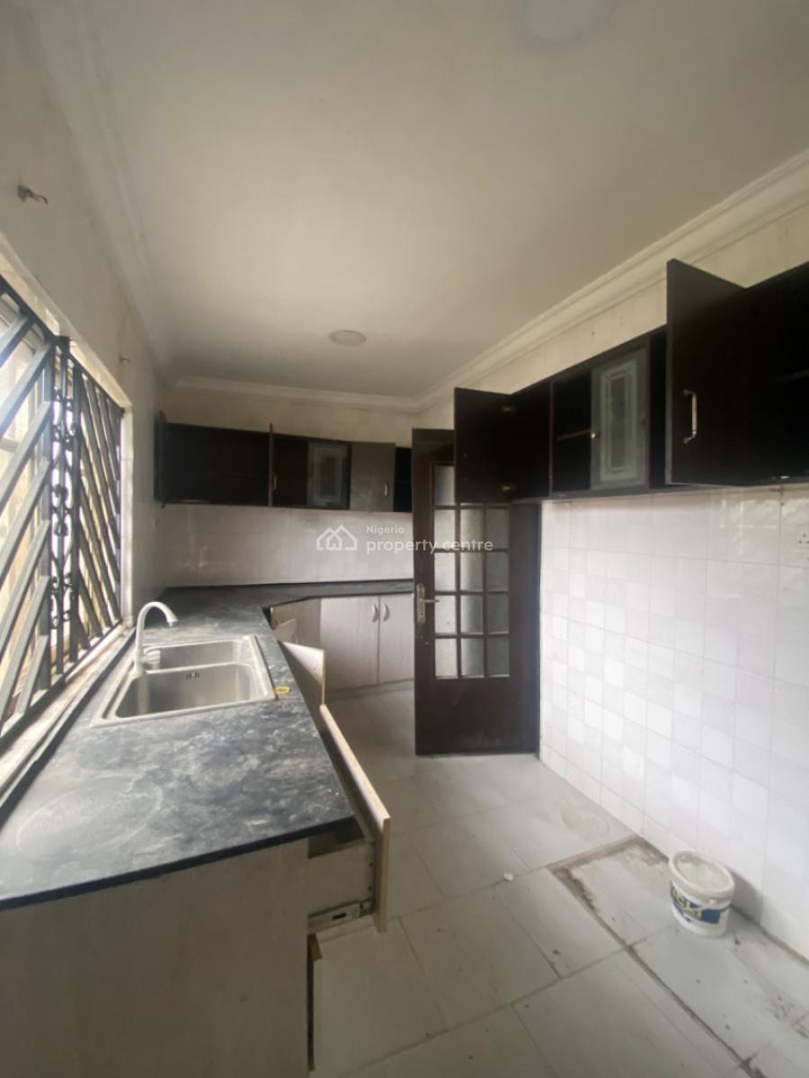 Very Sweet and Lovable Spacious 3bed Bungalow Self Compound with Bq, Green Land Estate Ogombo, Ogombo, Ajah, Lagos, Flat / Apartment for Rent