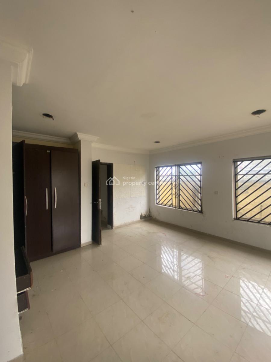 Very Sweet and Lovable Spacious 3bed Bungalow Self Compound with Bq, Green Land Estate Ogombo, Ogombo, Ajah, Lagos, Flat / Apartment for Rent