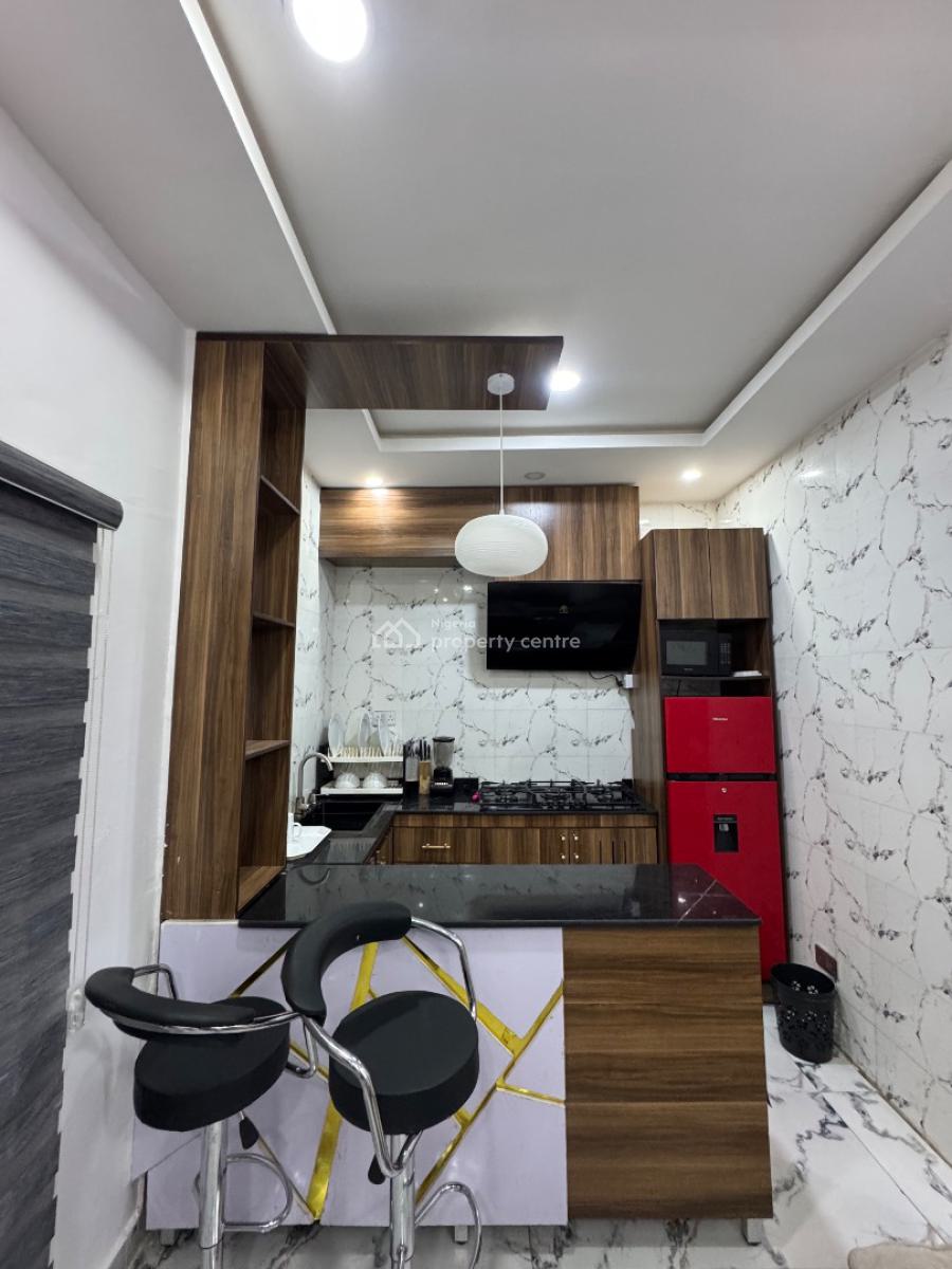 Unfurnish 2 Bedroom Apartmentpool, Gym, 24 Hours Light, Dont Mis It, Orchid Road Lekki, Lekki, Lagos, House for Rent