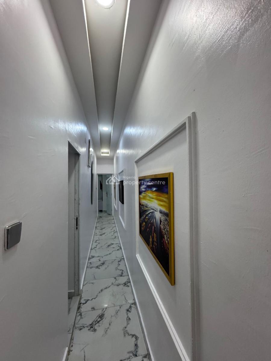 Unfurnish 2 Bedroom Apartmentpool, Gym, 24 Hours Light, Dont Mis It, Orchid Road Lekki, Lekki, Lagos, House for Rent
