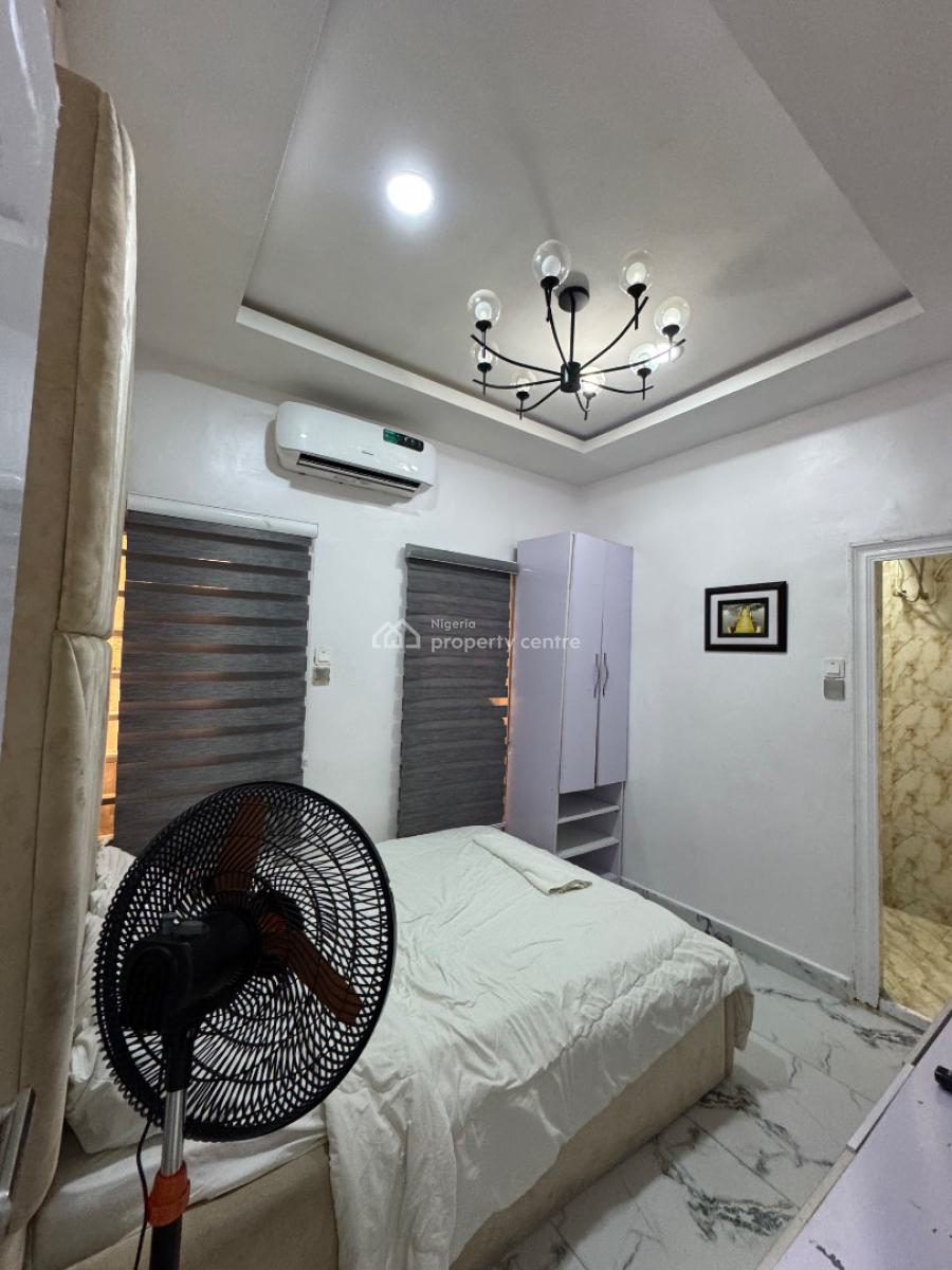 Unfurnish 2 Bedroom Apartmentpool, Gym, 24 Hours Light, Dont Mis It, Orchid Road Lekki, Lekki, Lagos, House for Rent