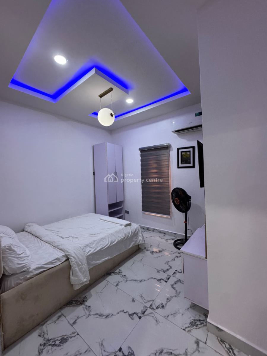 Unfurnish 2 Bedroom Apartmentpool, Gym, 24 Hours Light, Dont Mis It, Orchid Road Lekki, Lekki, Lagos, House for Rent