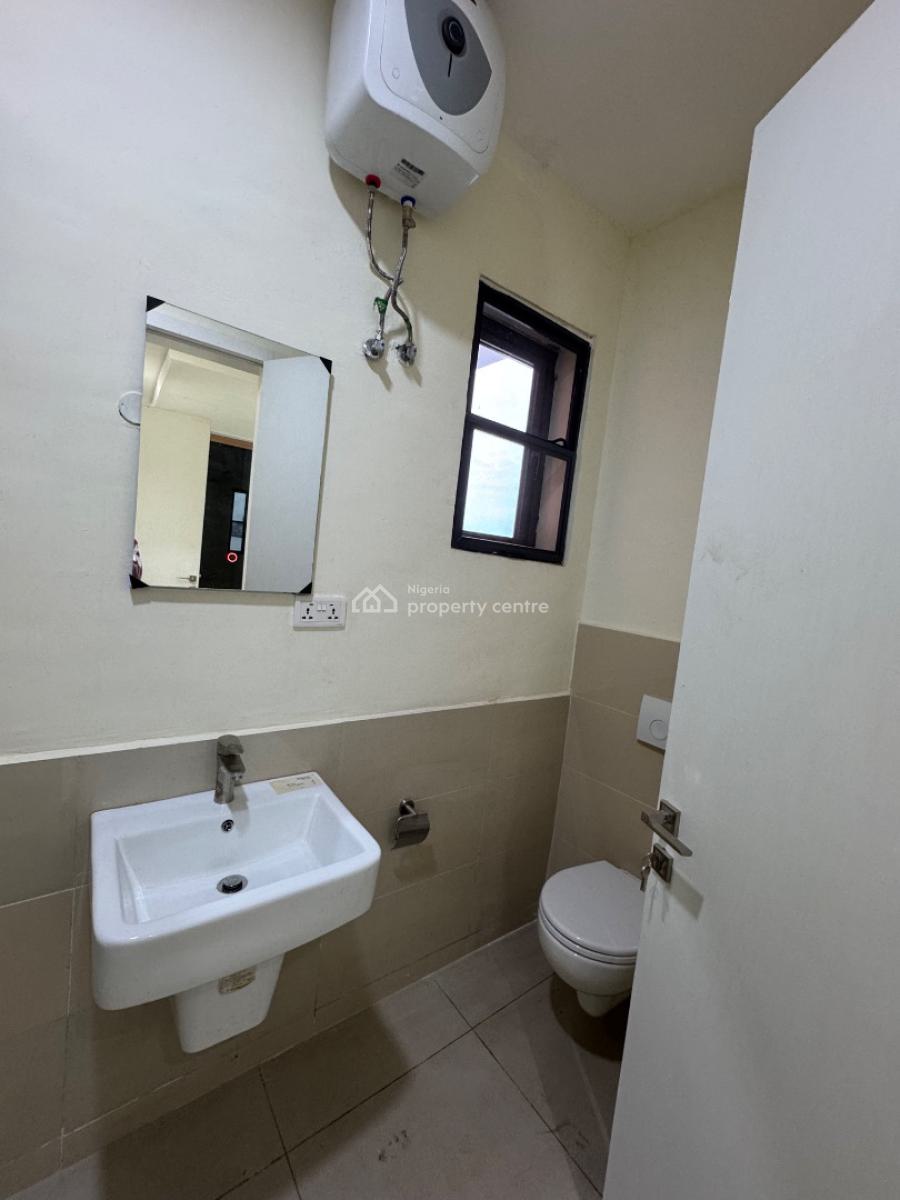 Fully Serviced 2 Bedroom Apartment + Bq, Elevator, Off Admiralty Way, Lekki Phase 1, Lekki, Lagos, Flat / Apartment for Rent