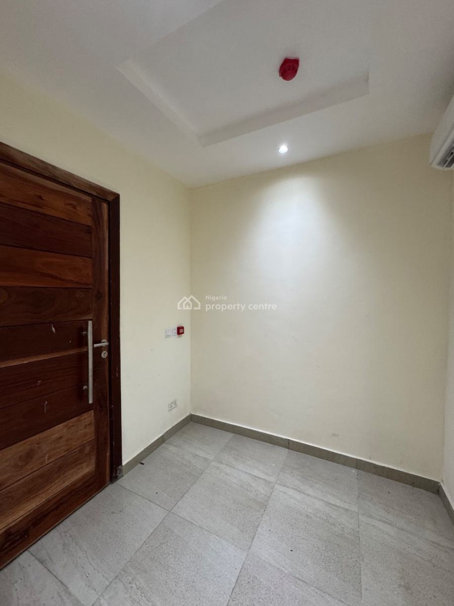 Fully Serviced 2 Bedroom Apartment + Bq, Elevator, Off Admiralty Way, Lekki Phase 1, Lekki, Lagos, Flat / Apartment for Rent
