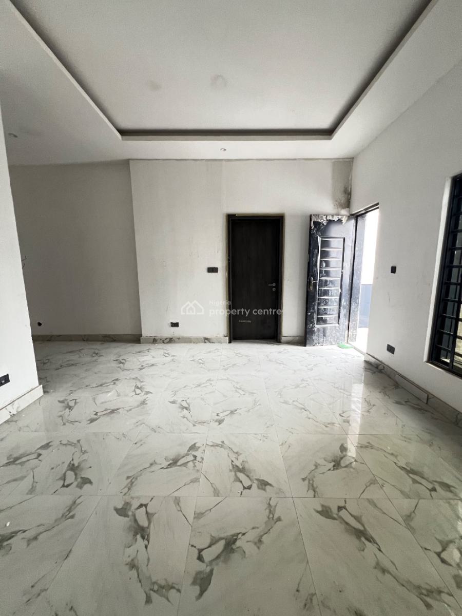 Spacious Four Bedroom Terrace Duplex with Bq, Osapa Lekki, Lekki Phase 1, Lekki, Lagos, Terraced Duplex for Sale