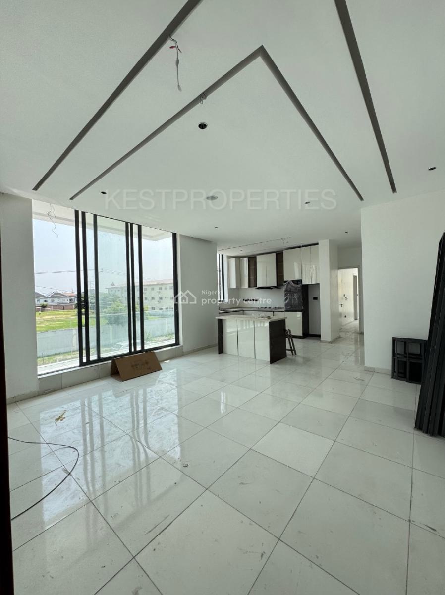 2 Bedroom Apartment with Pool, Gym, Concierge, Elevator, Right, Lekki Phase 1, Lekki, Lagos, Flat / Apartment for Sale