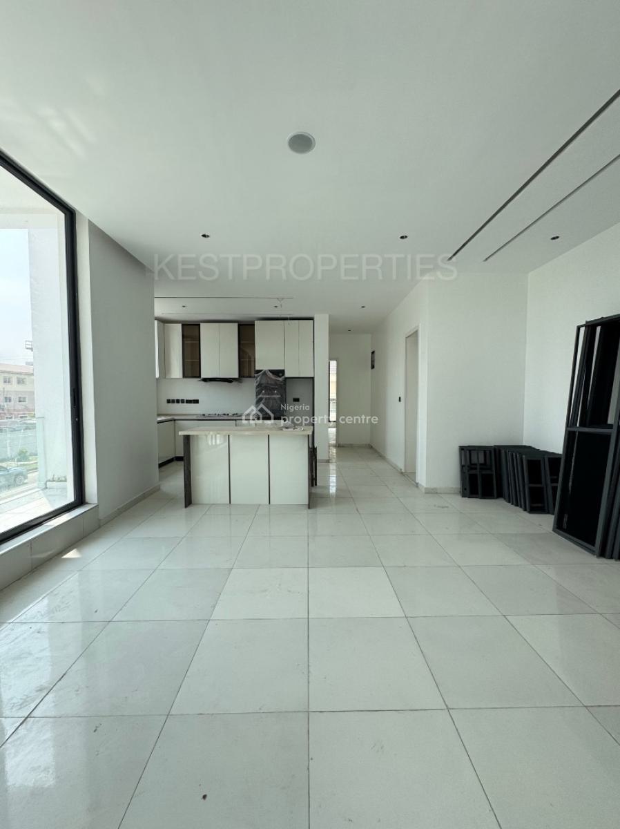 2 Bedroom Apartment with Pool, Gym, Concierge, Elevator, Right, Lekki Phase 1, Lekki, Lagos, Flat / Apartment for Sale